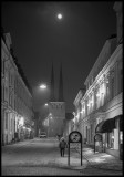 Växjö cathedral and full moon