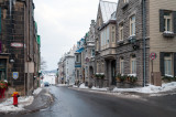 Au coin des rues des Grisons et Sainte-Genevivre