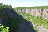 Ouimet_Canyon_2015