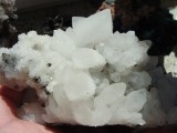 Hands on  Bergkristall, Pyrit, Fadenquarz 11 (Rumnien)