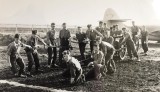 1960 - MICHAEL GREEN, BLAKE, 8 MESS, FIELD GUN PRACTICE, LOWER PLAYING FIELD..jpg