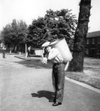 1958, 10TH JUNE - DAVE PARRY, 14 RECR., HAWKE, 47 MESS, 242 CLASS, PO TEL, ANSTEY, KC PRACTICING FOR CIVVY STREET.jpg