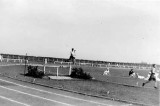 1952 - DOUGLAS CARR - SPORTS DAY