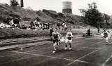 1958, JANUARY - ALFRED SINGLETON, ON THE RUNNING TRACK, EDDY FISHER AND LITTLE LATIMER.jpg