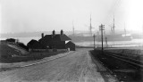 UNDATED - LOOKING DOWN BRISTOL HILL WITH THE BRISTOL ARMS ON THE LEFT AND HMS GANGES II IN THE STOUR