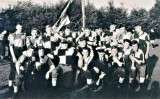 1962 - DAVID BRIGHTON, COLLINGWOODS FIELD GUN TEAM, I AM THE BIG CHAP, FRONT ROW, WITH THE CAP ON, 