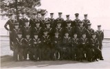 1949-50 - DEREK HARPER, BOY TELS WITH THEIR INSTRUCTOR.jpg