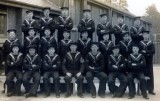 UNDATED - BOY SIGNALMEN WITH THEIR INSTR. PETTY OFFICER, DONATED BY JIM WORLDING.jpg