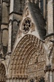 Bourges: Saint-Étienne cathedral, frontal view. 