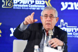 דר מרדכי קידר