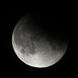  Eclipsed Moon 23:35 64mins ater max 