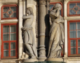 Staats Opera statues and windows