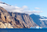 Iceberg in fjord - IJsberg in fjord