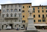 Lucca. Piazza Napoleone