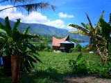 Batak house & mountains - Tuk-tuk, Lake Toba, Sumatra