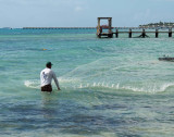 pb0125190549.JPG