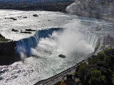 Horseshoe Falls - the Falls have receded from a point where the boat is to its present location