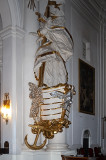 The Boat-Like Pulpit