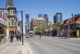 Yonge St @f8 35mm a7