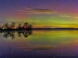 20220409 Aurora & Cloud Reflected 90D19154-6
