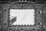 Torre Del Mangia, Siena, Italy.jpg