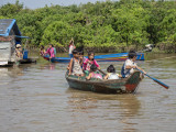 lake tonle sap cambodia (school children getting out of school)