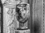 5d_IMG_2502_bw copy.jpg