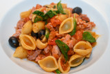 Pasta with Bacon, Tomatoes and Olives