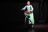 060.jpg