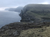 Vágar - Trælanípa & Bøsdalafossur