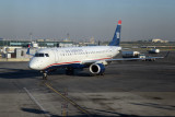 US Airways Emb-190 (N968UW) at LGA