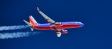 Southwest Airlines passing 1000 feet overhead at 37000 feet 038  