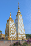 Wat Nong Bua Buddhagaya-style Stupas (DTHU0144)