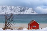 Red Cabin on Ramberg Beach