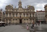 Lhtel de ville sur la place des Terreaux - The magnificent City Hall