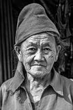Hous, Hmong Woman