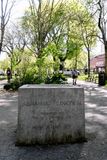 portland_lincoln_statue_042028_rt_3828.jpg