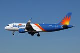 ALLEGIANT AIRBUS A320 LAS RF 002A5739.jpg