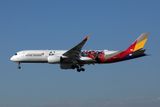 ASIANA AIRBUS A350 900 LAX RF 002A6038.jpg