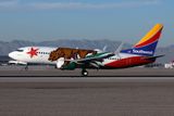 SOUTHWEST BOEING 737 700 LAS RF 002A5863.jpg