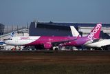 PEACH AIRBUS A321 NEO NRT RF 002A6951.jpg