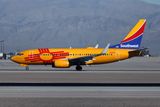SOUTHWEST BOEING 737 700 LAS RF 002A5674.jpg
