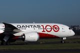 QANTAS BOEING 787 9 SYD RF 002A1017.jpg