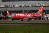 AIR ASIA AIRBUS A320 PEN RF 002A1406.jpg