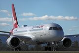 QANTAS LINK AIRBUS A220 HBA RF 002A1994.jpg