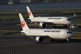 JAPAN AIRLINES AIRCRAFT HND RF 002A3452.jpg