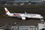 JAPAN AIRLINES AIRBUS A350 900 HND RF 002A3490.jpg