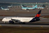 AIR PREMIA BOEING 787 9 ICN RF 002A4008.jpg