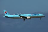 KOREAN AIR AIRBUS A321 NEO OKA RF 002A4476.jpg