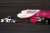 PEACH AIRBUS A320 CTS RF 002A4741.jpg